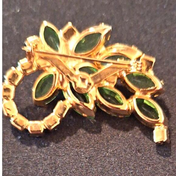 Vintage Green Rhinestone Brooch - Picture 6 of 7